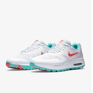 Nike Aurora Hot Punch